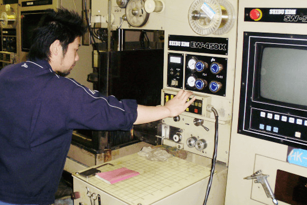 金型製造画像1